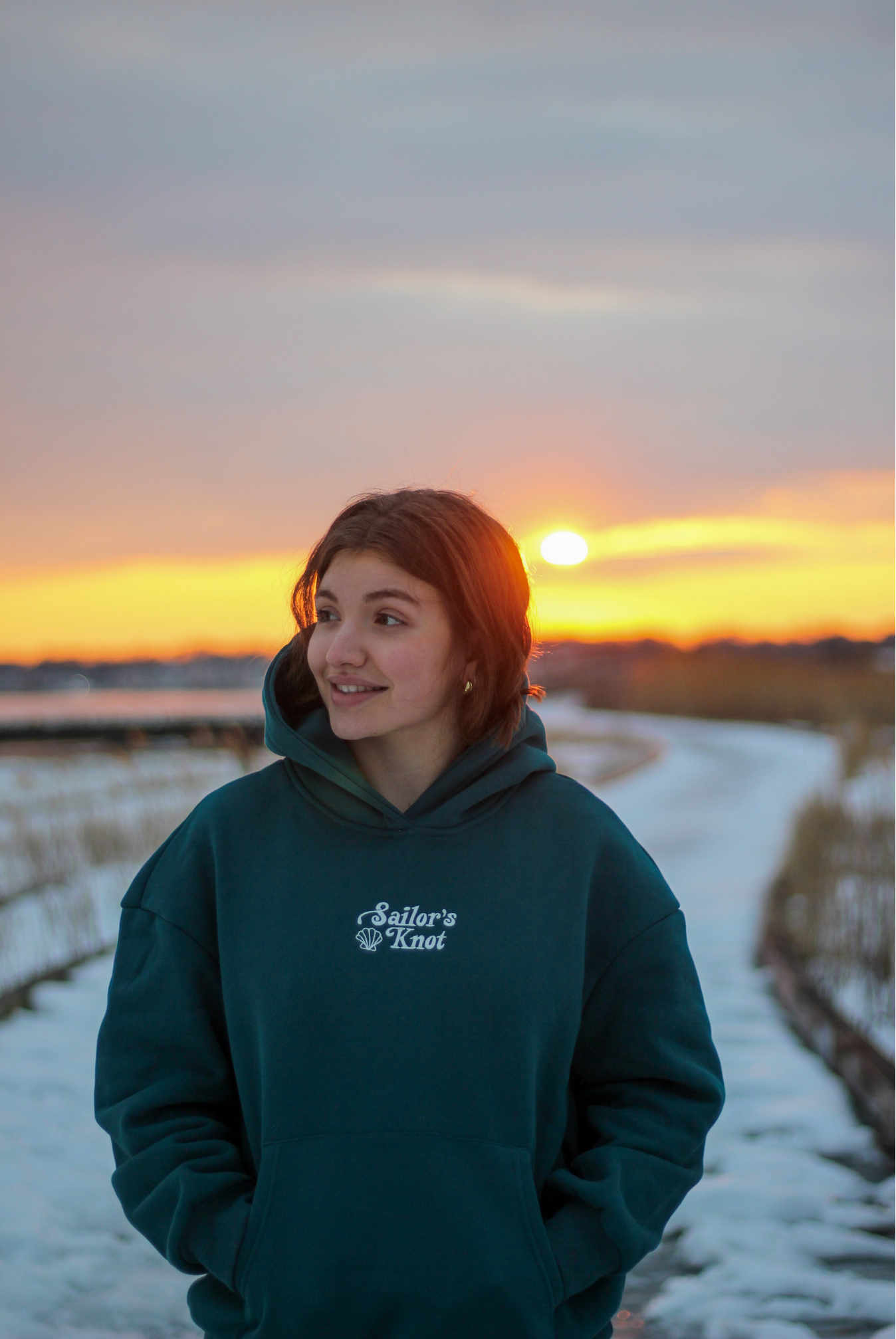 Seashell Scene Hoodie (Teal)